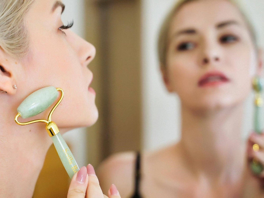 Jade Face Roller - Anti-Ageing & Beautifying Facial Massage Tool Facial Massager Scilla Rose 